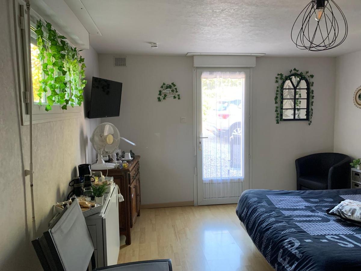 Une Agreable Chambre Independante Rilhac-Rancon Dış mekan fotoğraf